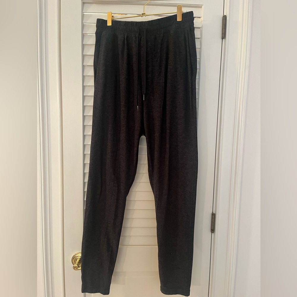 EUC Outdoor Voices CloudKnit Black Joggers